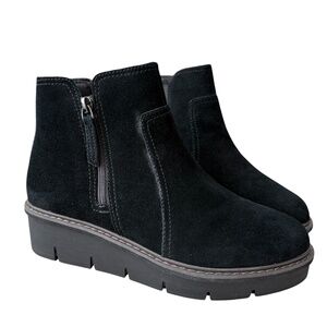 Clarks Women's Airabell Zip Wedge Boots Size 6.5M US/ 37 EU Black Suede Comfort